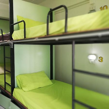 Zoe Hostel Чиангмай Экстерьер фото