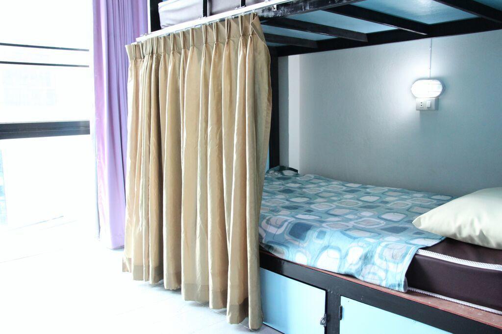 Zoe Hostel Чиангмай Экстерьер фото