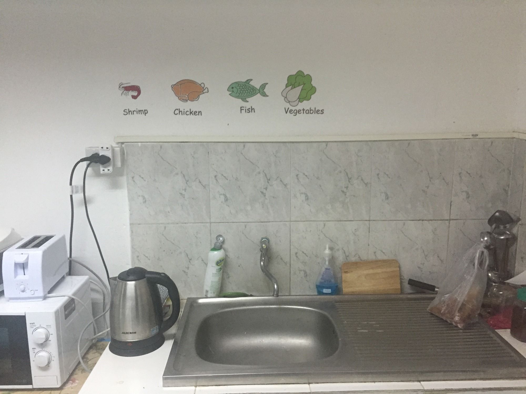 Zoe Hostel Чиангмай Экстерьер фото